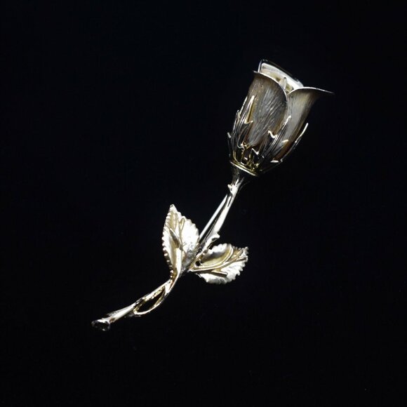 Vintage Rochelle Rose Brooch Gold Tone Rose Bud Flower Pin in Original Box - Picture 4 of 10